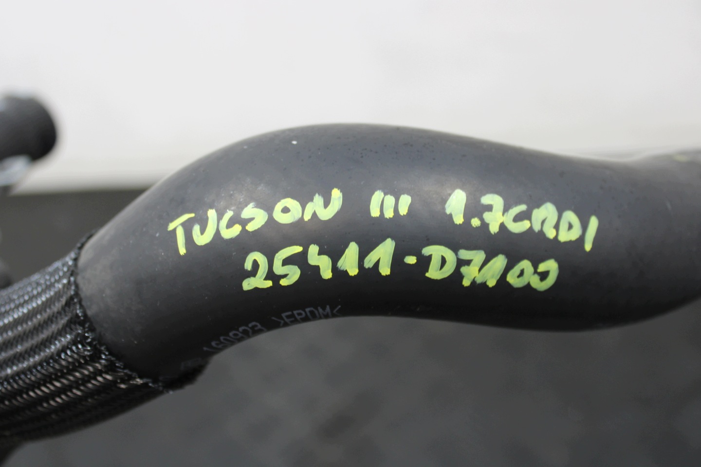 crijevo prijenos vode 25411-D7100 HYUNDAI TUCSON III 3