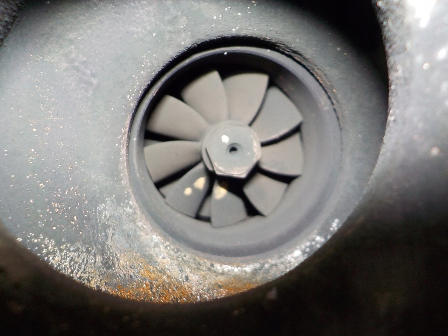 OPEL INSIGNIA turbo TURBINA 55570748