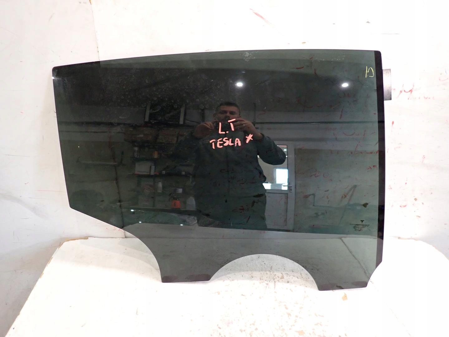 window door right rear part TESLA X 2021