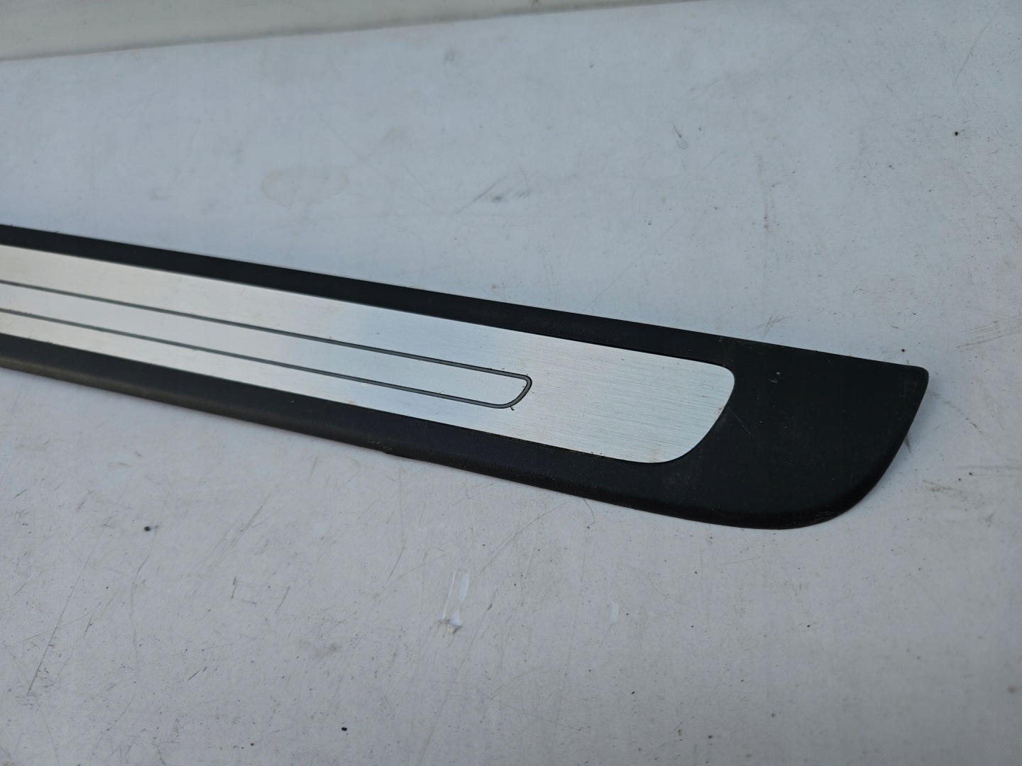 moulding cap for threshold threshold PODSWIETLANA AUDI S6 C7 4G right front