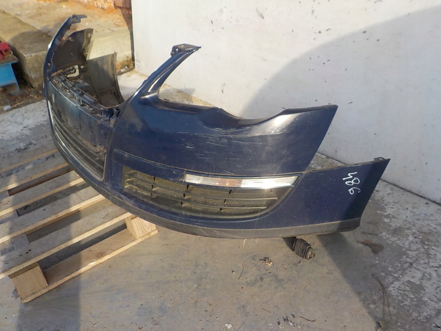 486 VOLKSWAGEN PASSAT B6 bumper front front