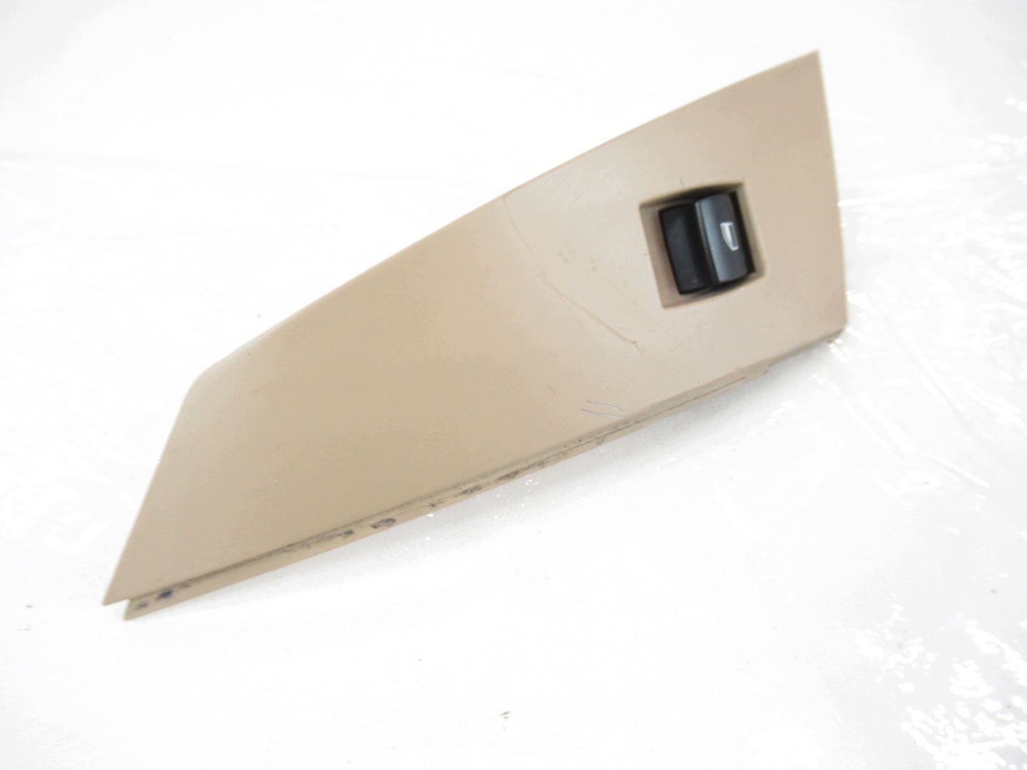 switch windows right rear part BMW e60 e61 sedan KOMBI EUROPA