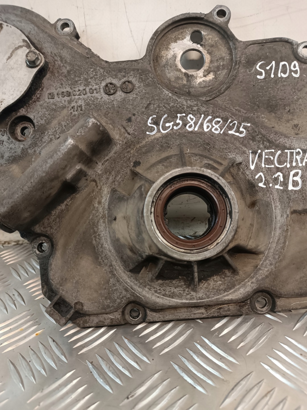 Ölpumpe OPEL VECTRA B 2.2B 2002r 168 020 01
