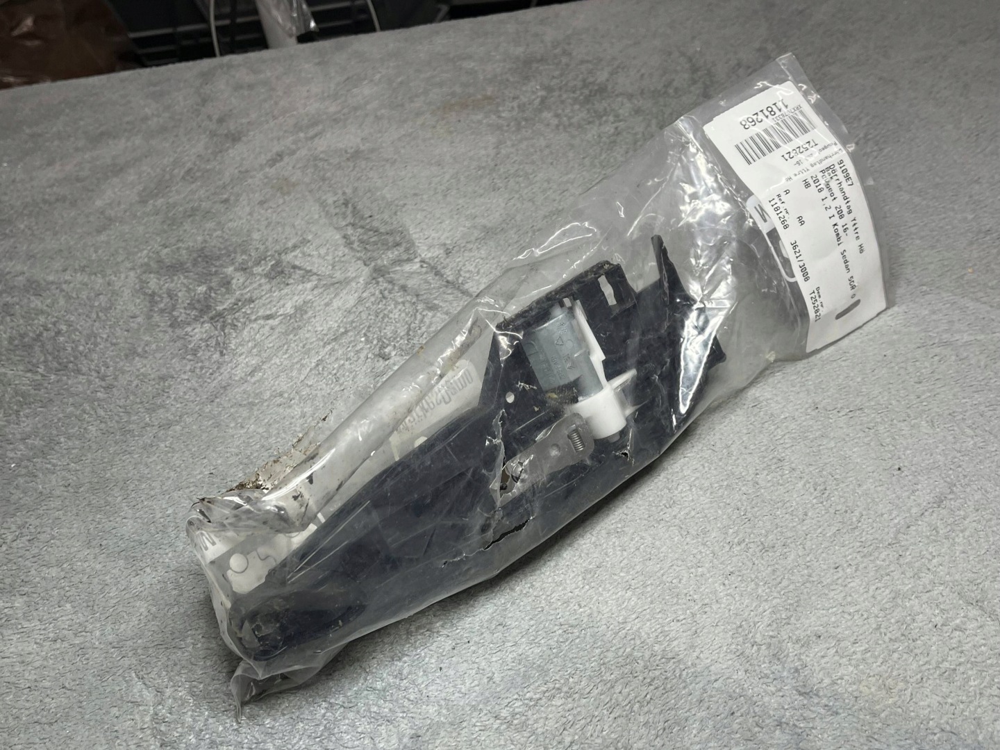 handle exterior rear Peugeot 308 9109E7