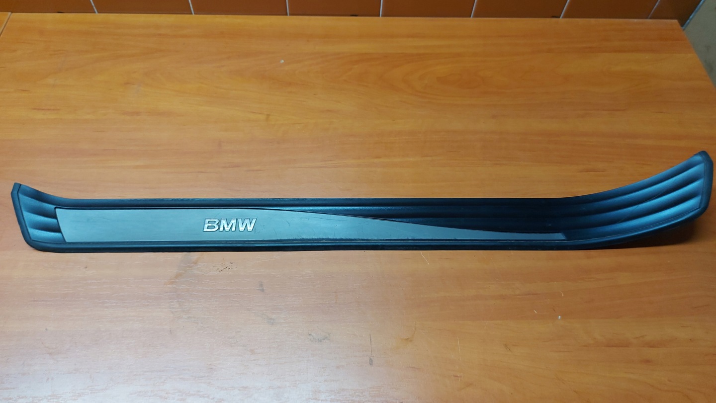 moulding cap threshold left left front BMW E61 04