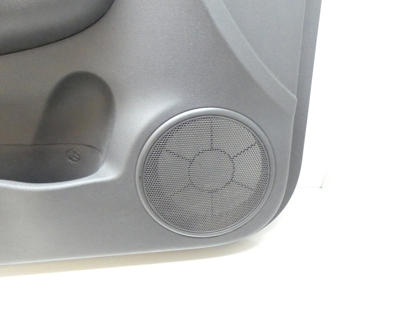 side door left front HYUNDAI I30 and FD 5D 07-12 82350-2L000