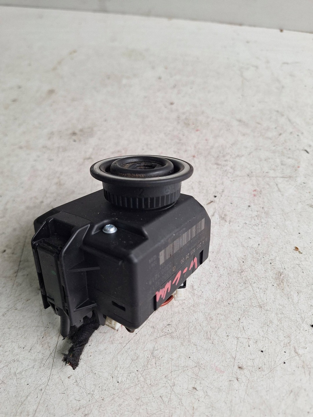 MERCEDES ignition A2079052600