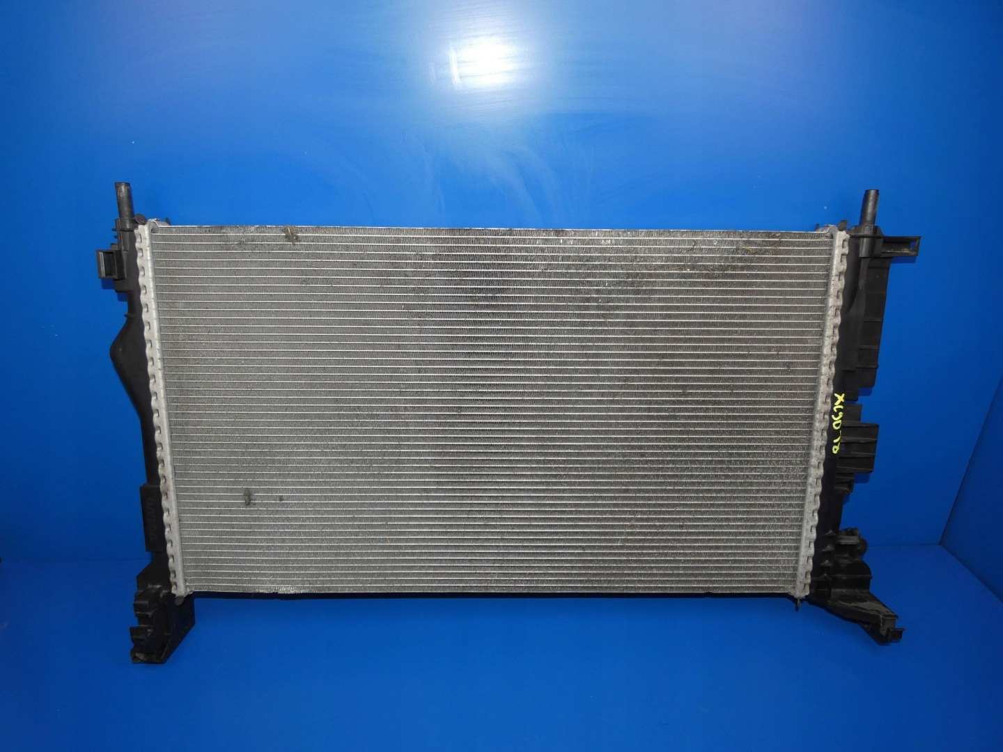 VOLVO XC90 II 2.0 T8 water cooler