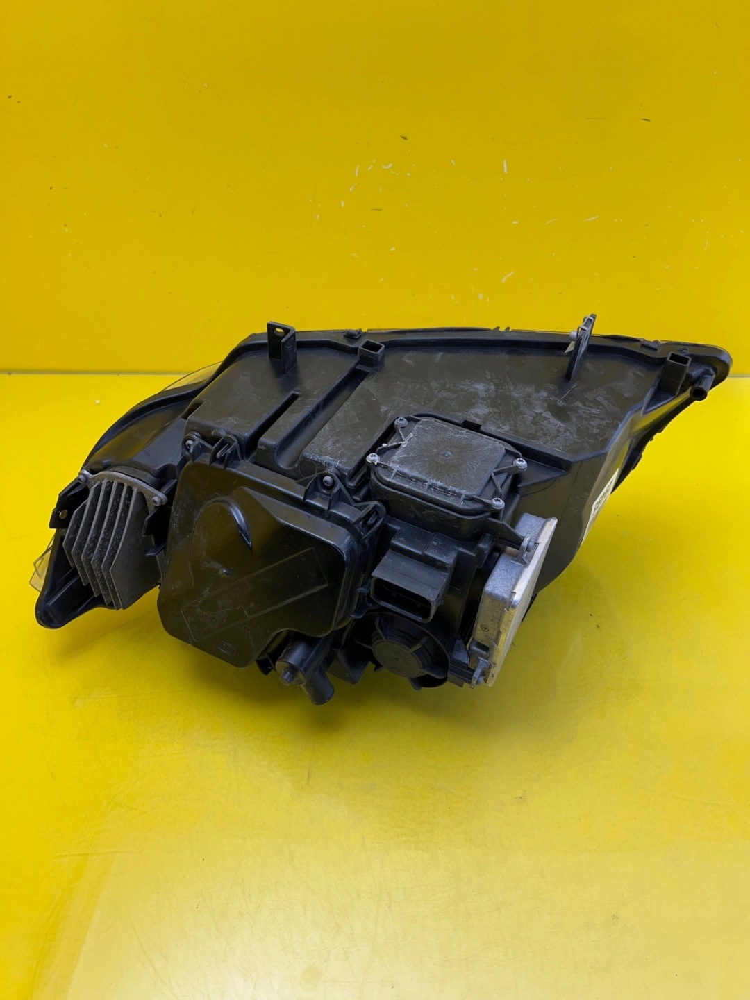 light right BMW E90 E91 Lift LCI Xenon Dynamic Skretna 7240264