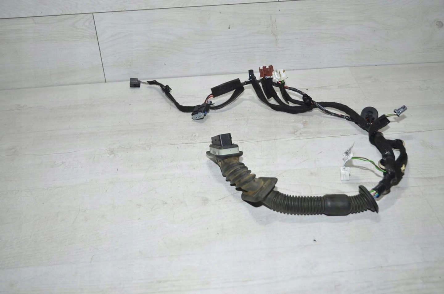bundle door left front Dacia Duster II 20r