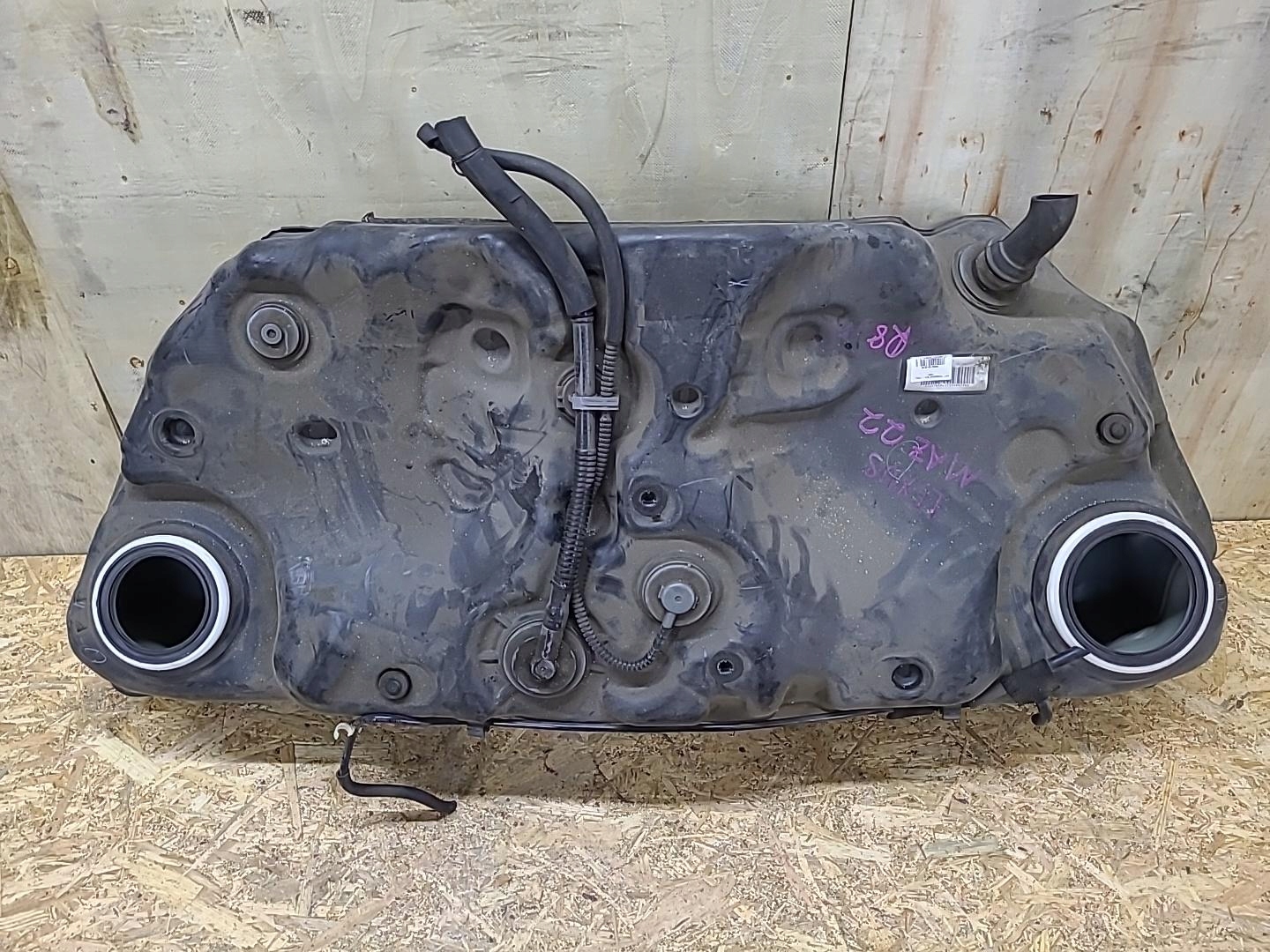 fuel tank Lexus GS 3 2007 77111-30200