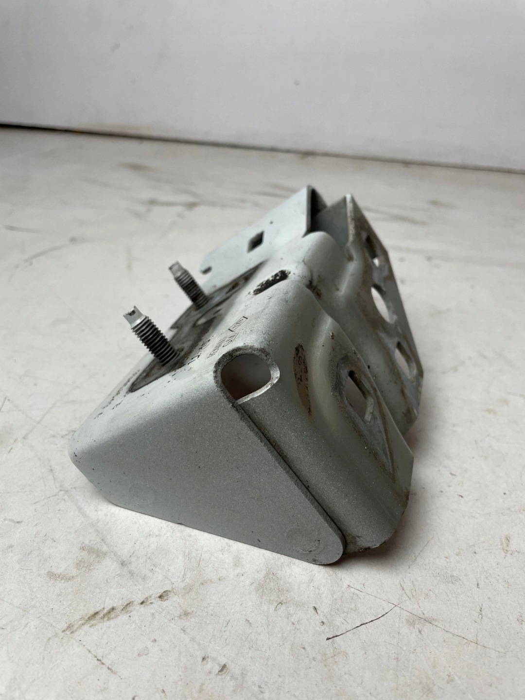 Console Support plaque de la charnière du capot Gauche Renault Trafic III Opel Vivaro B