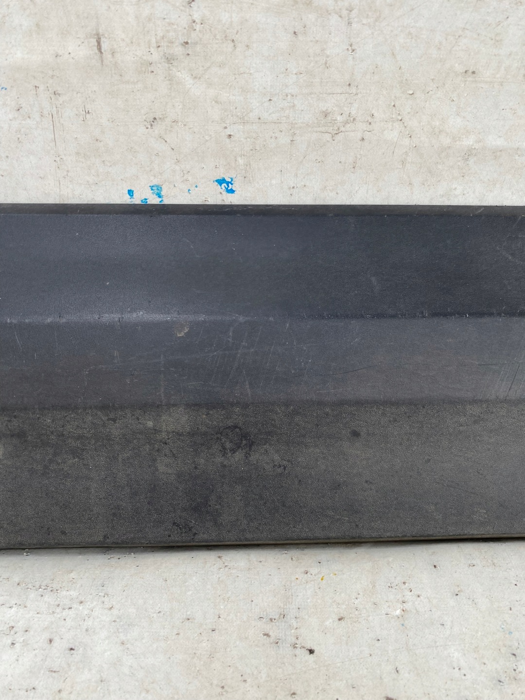 SKODA KAROQ 17- 57A moulding door right front 57A854940D