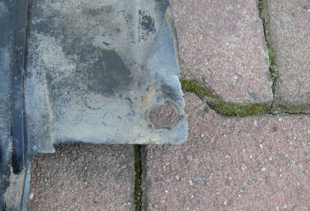 motor cover below engine PAMPERS left front MITSUBISHI OUTLANDER and 1