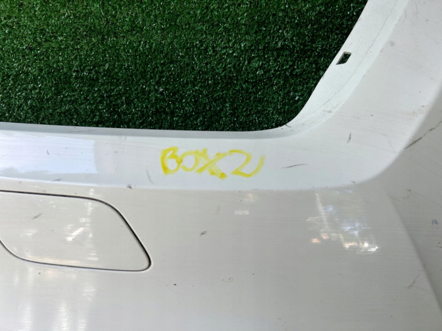 Audi Q3 corner of a bumper front 8U0807438