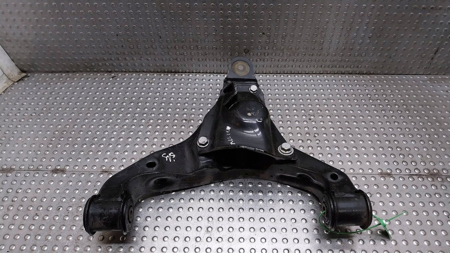 arm right front A9063221109 MERCEDES SPRINTER W906 W907 VW CRAFTER