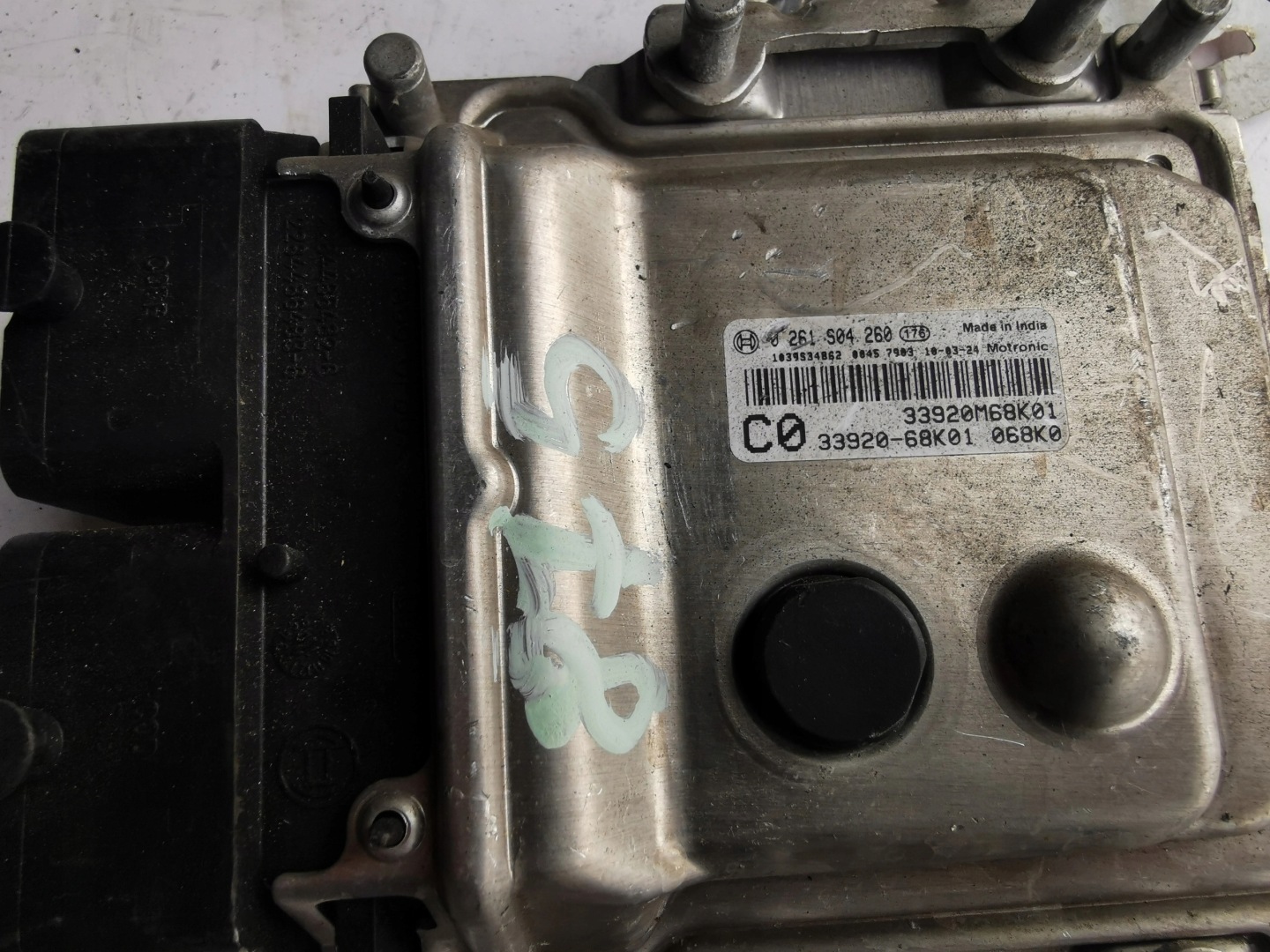 SUZUKI ALTO 1.0B 0261S04260 33920-68K01 Computer E
