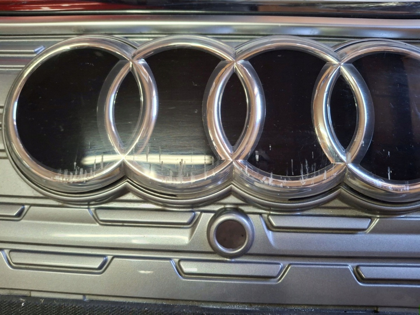 GRIGLIA AUDI A4 Q4 E-TRON 2021R->