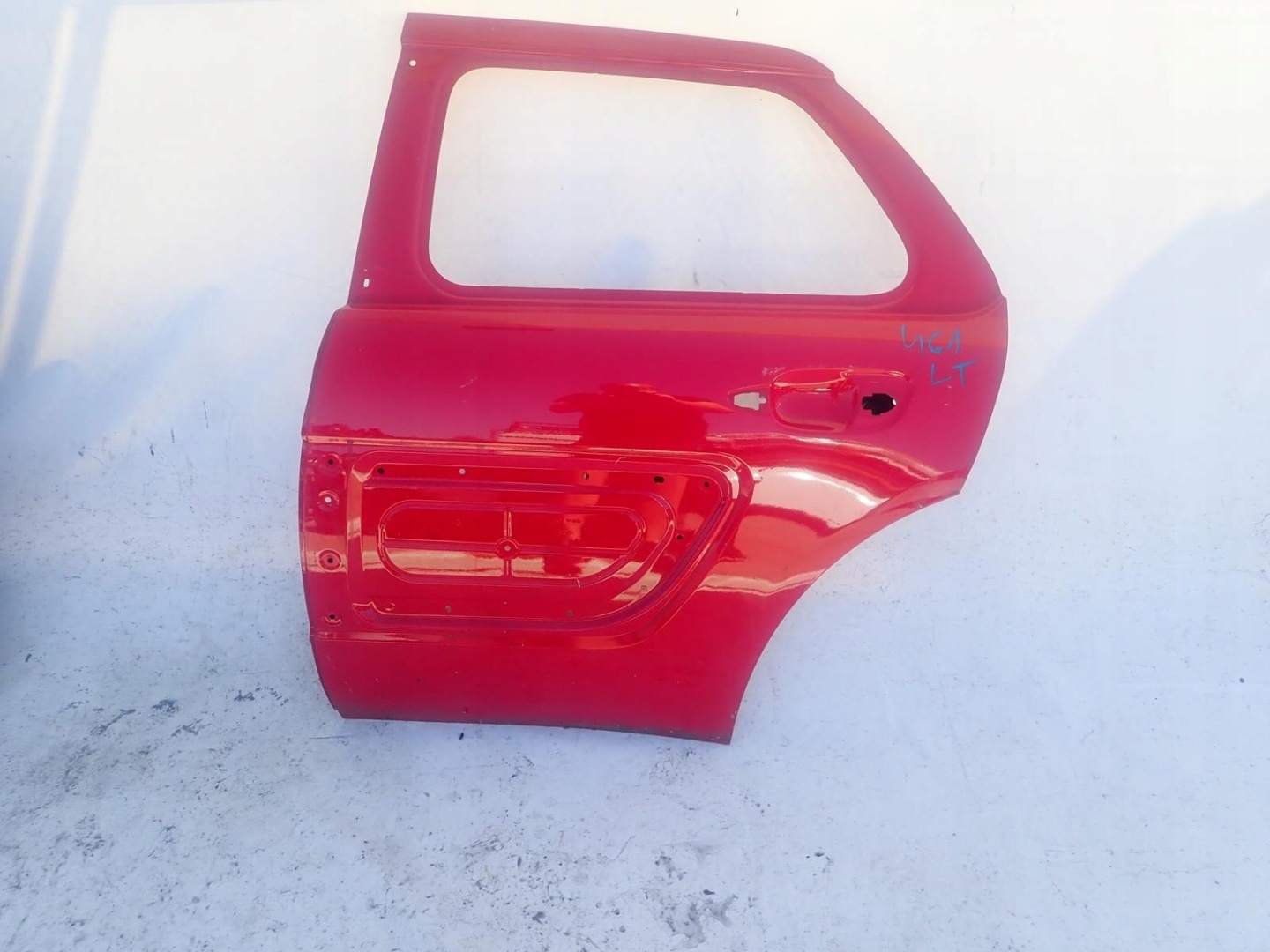 CITROEN C4 CACTUS 14-17 door rear part rear. left