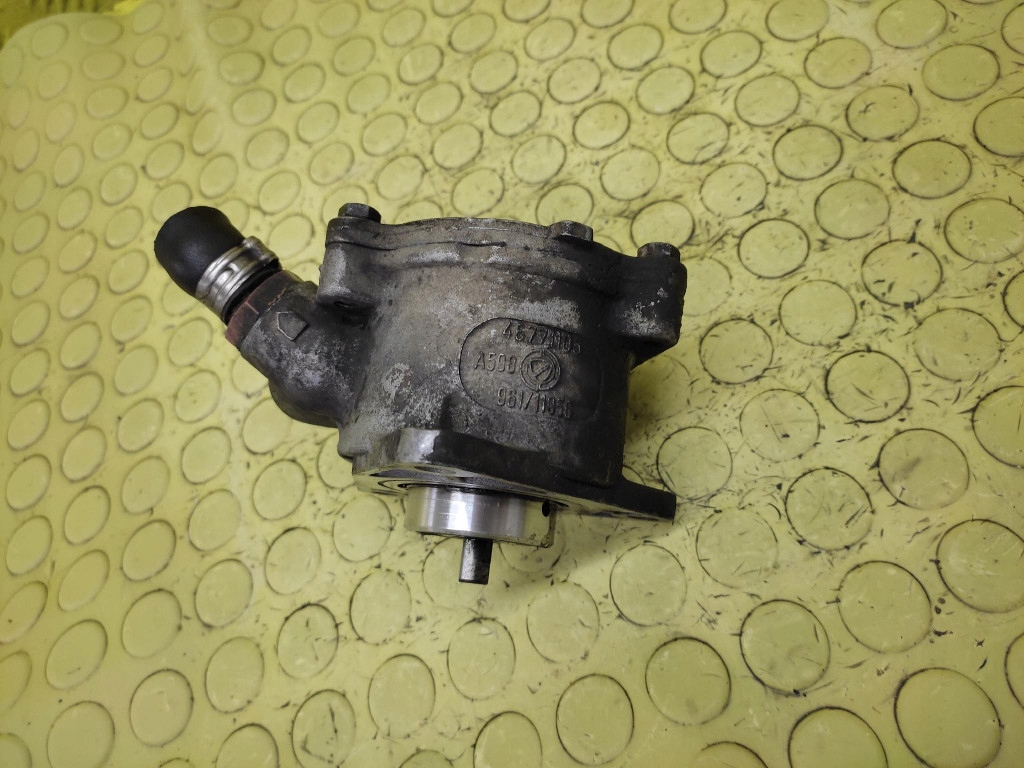 FIAT MAREA 1.9 JTD Pompa VACUM 46771105