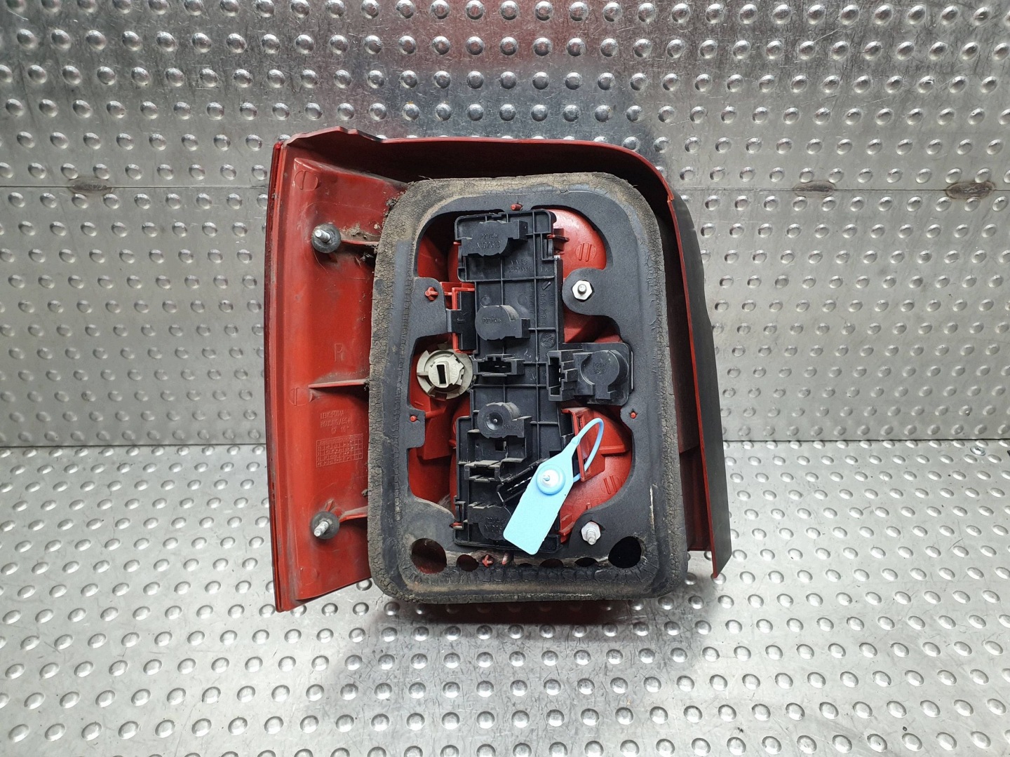 light right rear part 3B9945096AA VW PASSAT B5 LIFT