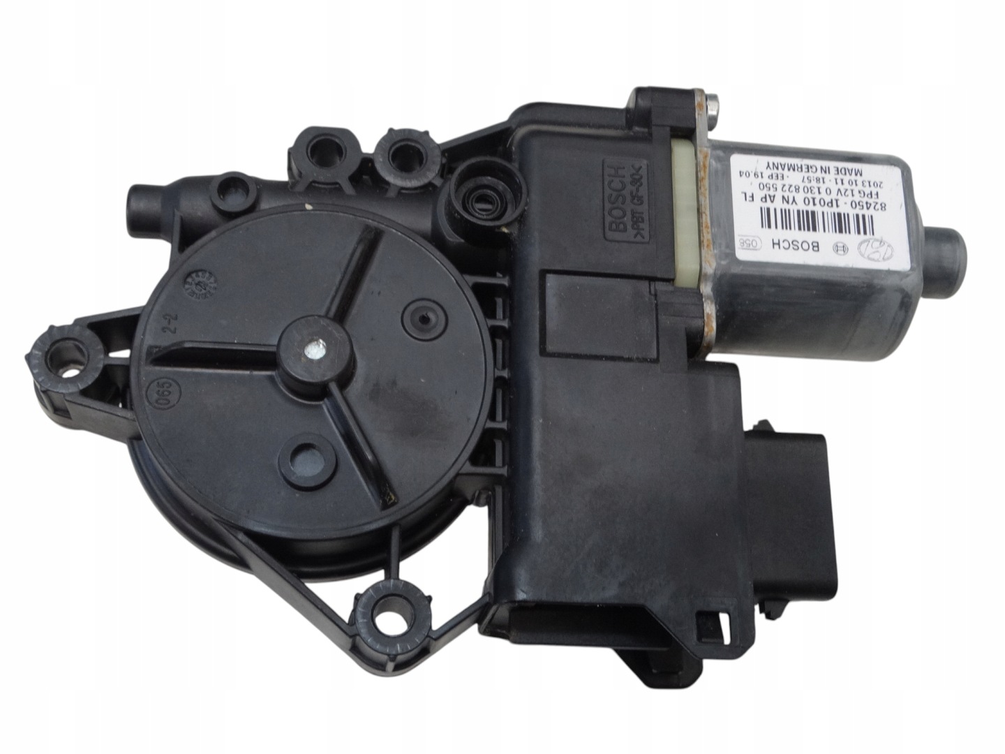 mini motor windows left front KIA VENGA 09-19R. 82450-1P010