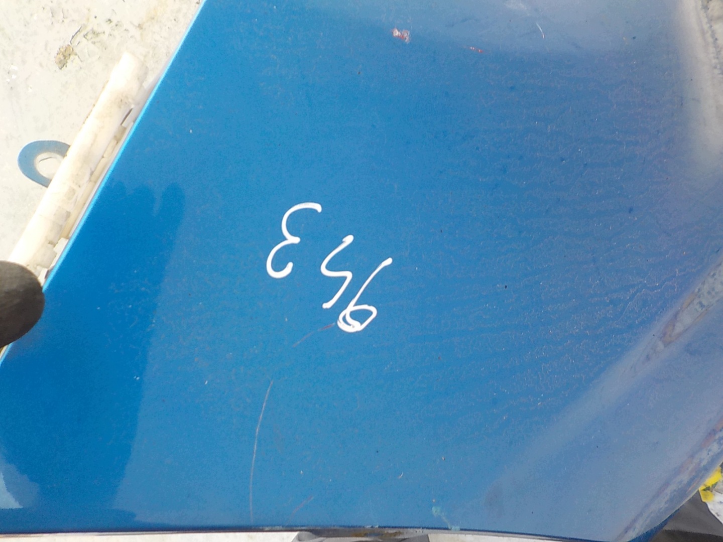 943 NISSAN NOTE and E11 fender right front front