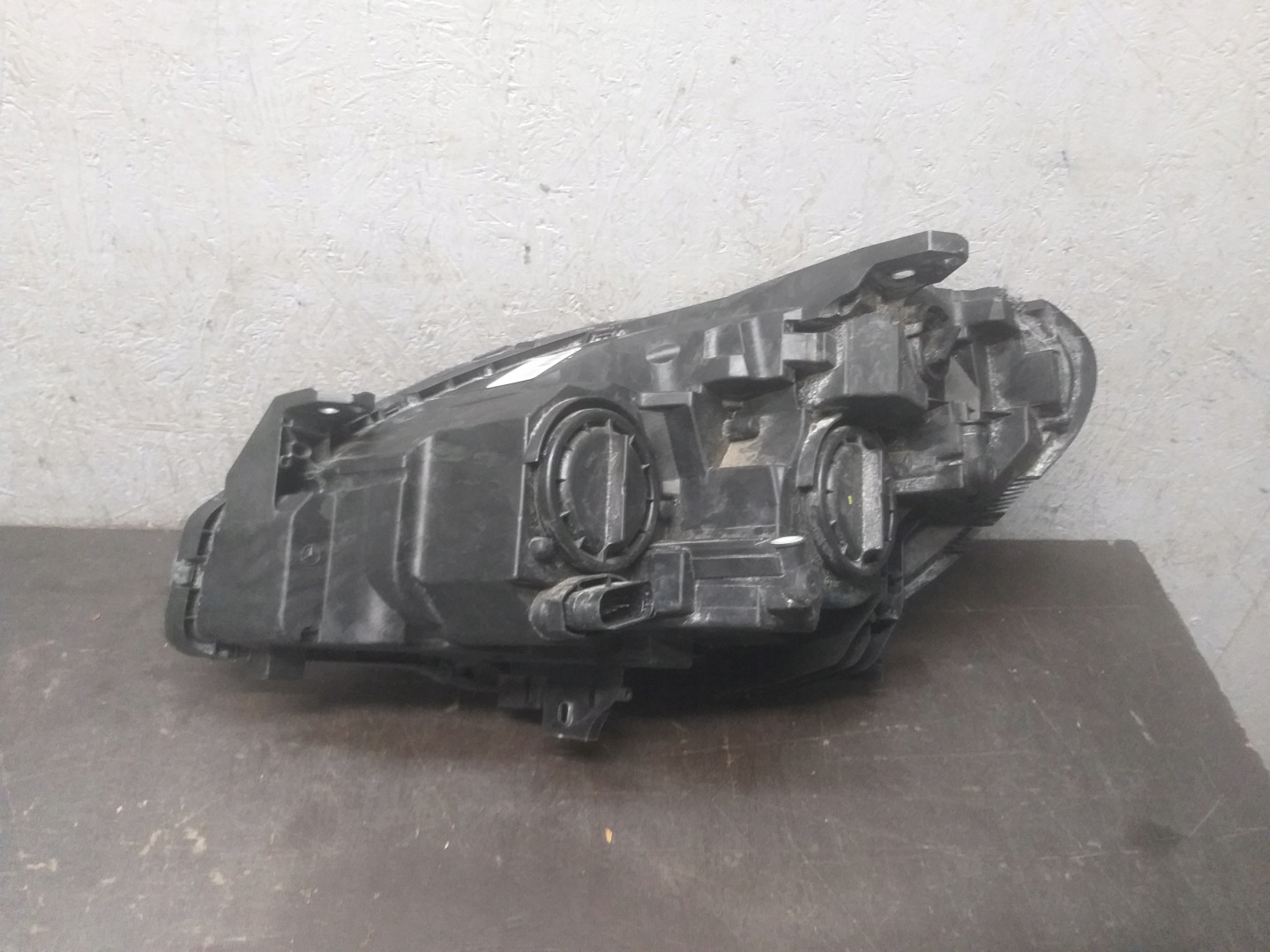 light front right MERCEDES B KLASA W246 A2468200261