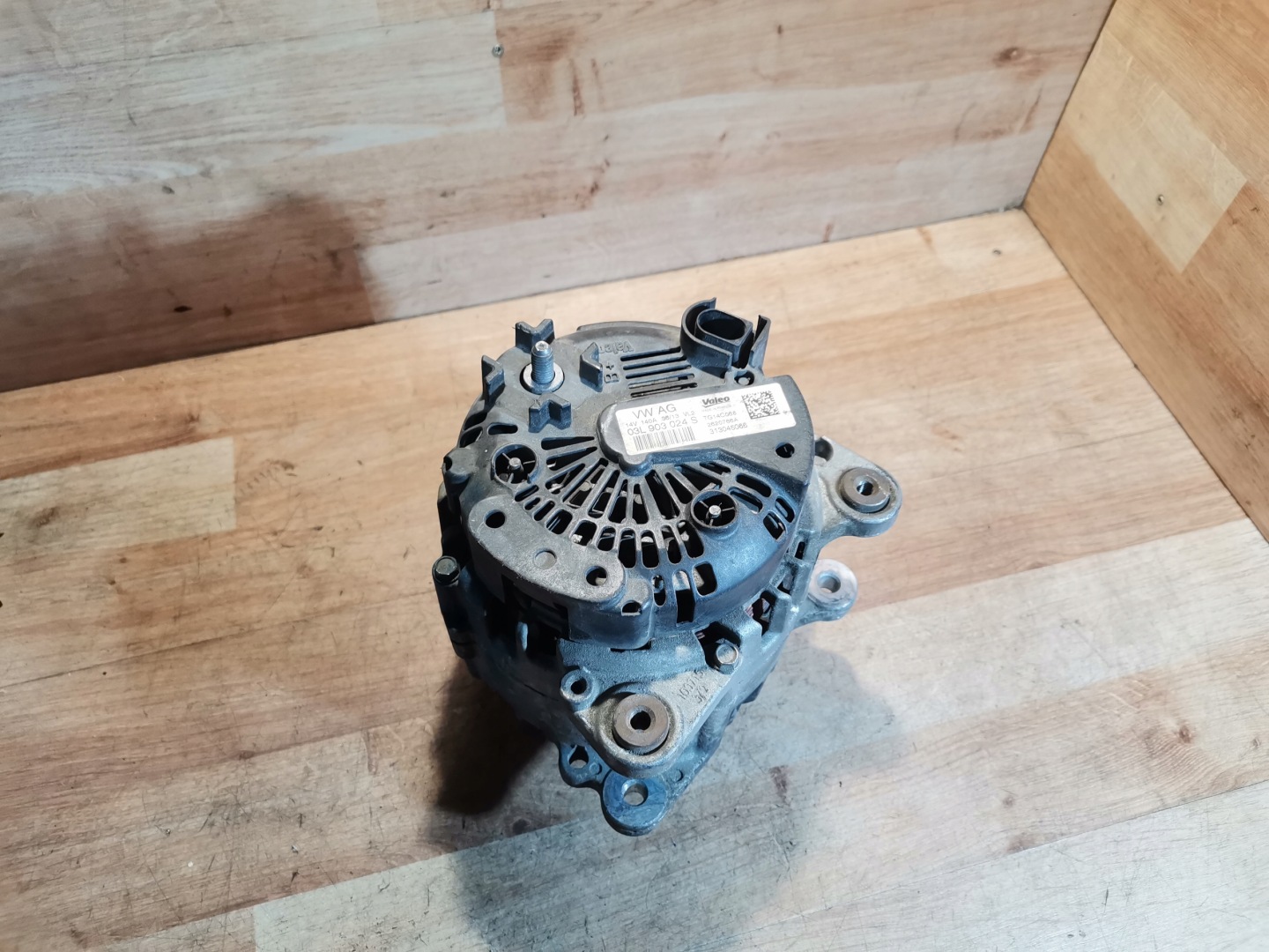 ALTERNATOR VW T5 T6 AMAROK CRAFTER MULTIVAN PASSAT 2.0TDI 03L903024S 140A