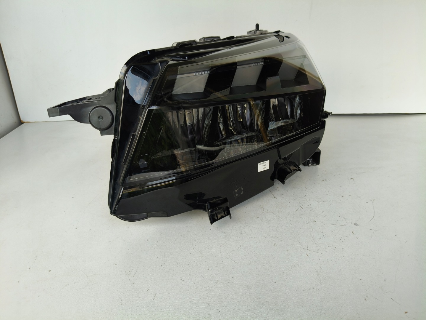 light left REFLEKTOR PEUGEOT RIFTER 24- LIFT FULL LED