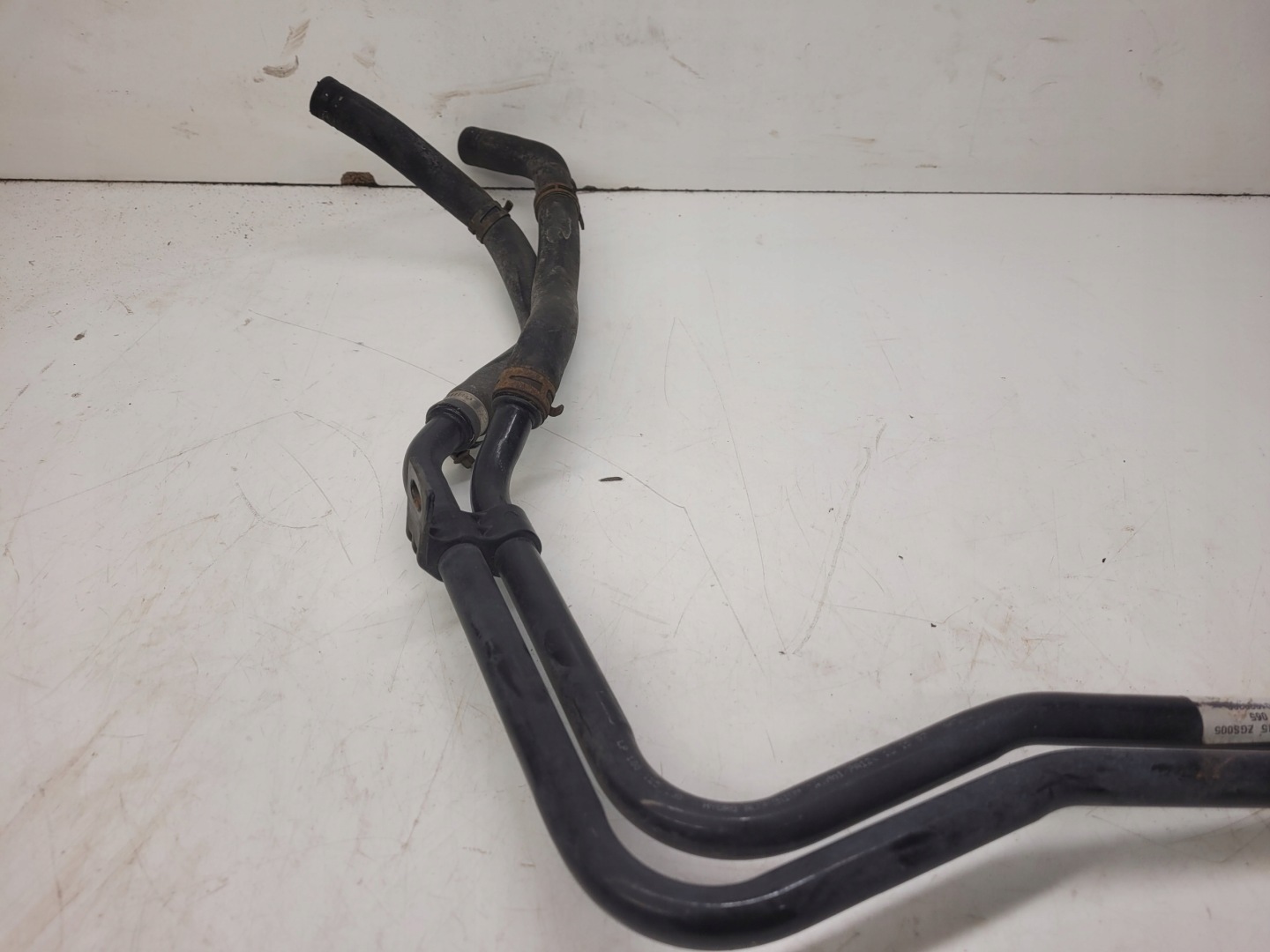 vedení hadice vody VW CRAFTER SPRINTER 9068320615