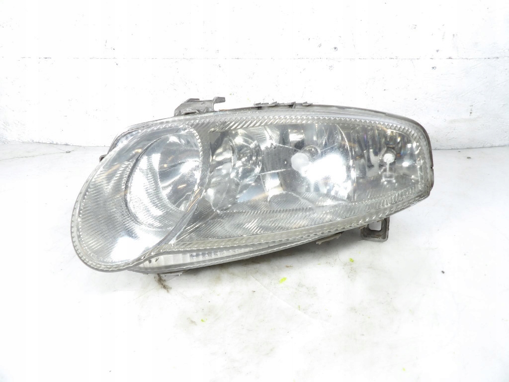 ALFA ROMEO 147 REFLEKTOR left 465565640