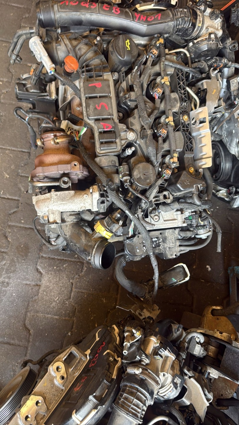engine complete PEUGEOT CITROEN PSA YH01 10Q3EB