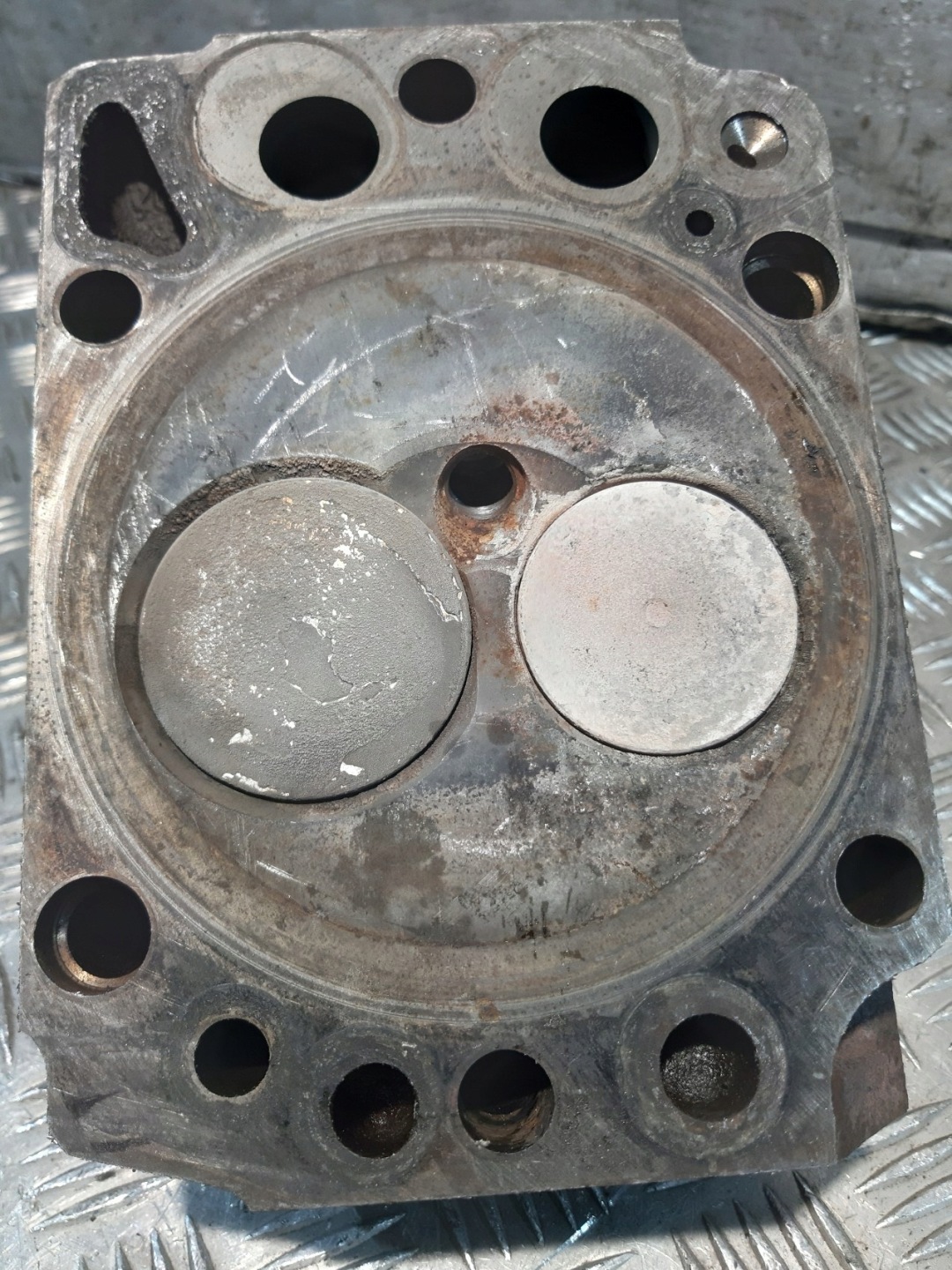 MERCEDES-BENZ TESTATA cylindra 4470160001