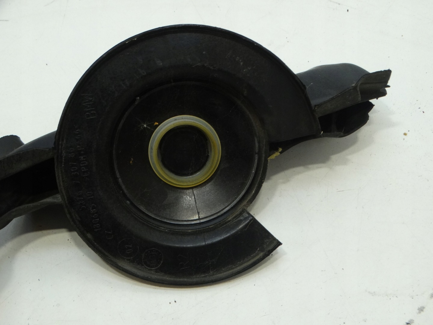 gasket bonnets right front BMW 1 F20 2013R. 5176-7307864