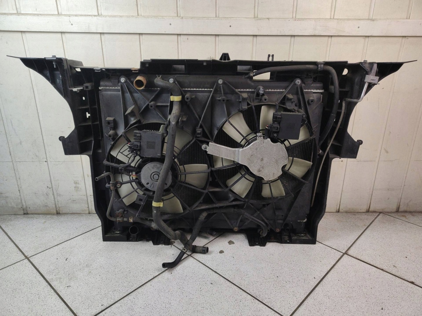 support panel for radiators pillar iron Mazda CX-9 facelift 2010 222000-6650
