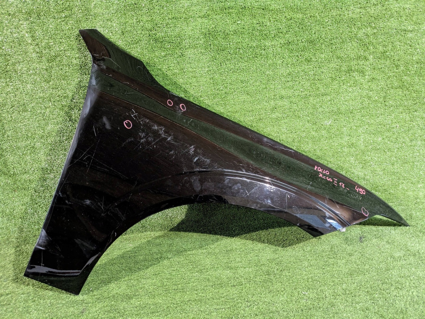 fender front right front VOLVO XC60 XC-60 II NR.490