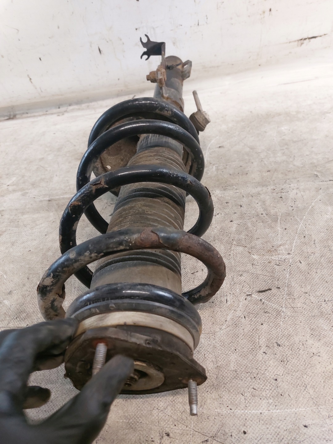 shock absorber spring left front FORD TRANSIT V 2.2TDCI