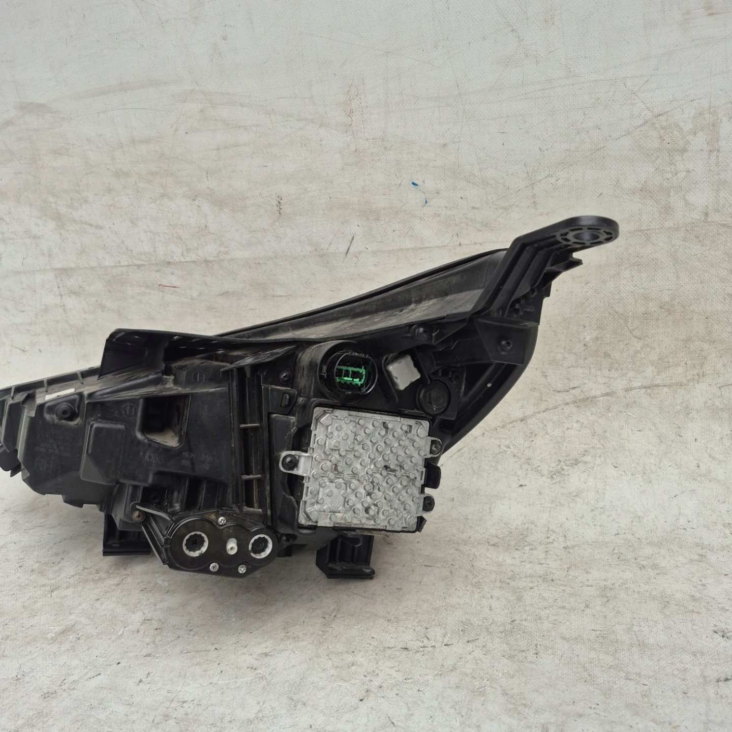 SKODA OCTAVIA IV LIFT 24- bumper front front 4XPDC washers 5E3807221L