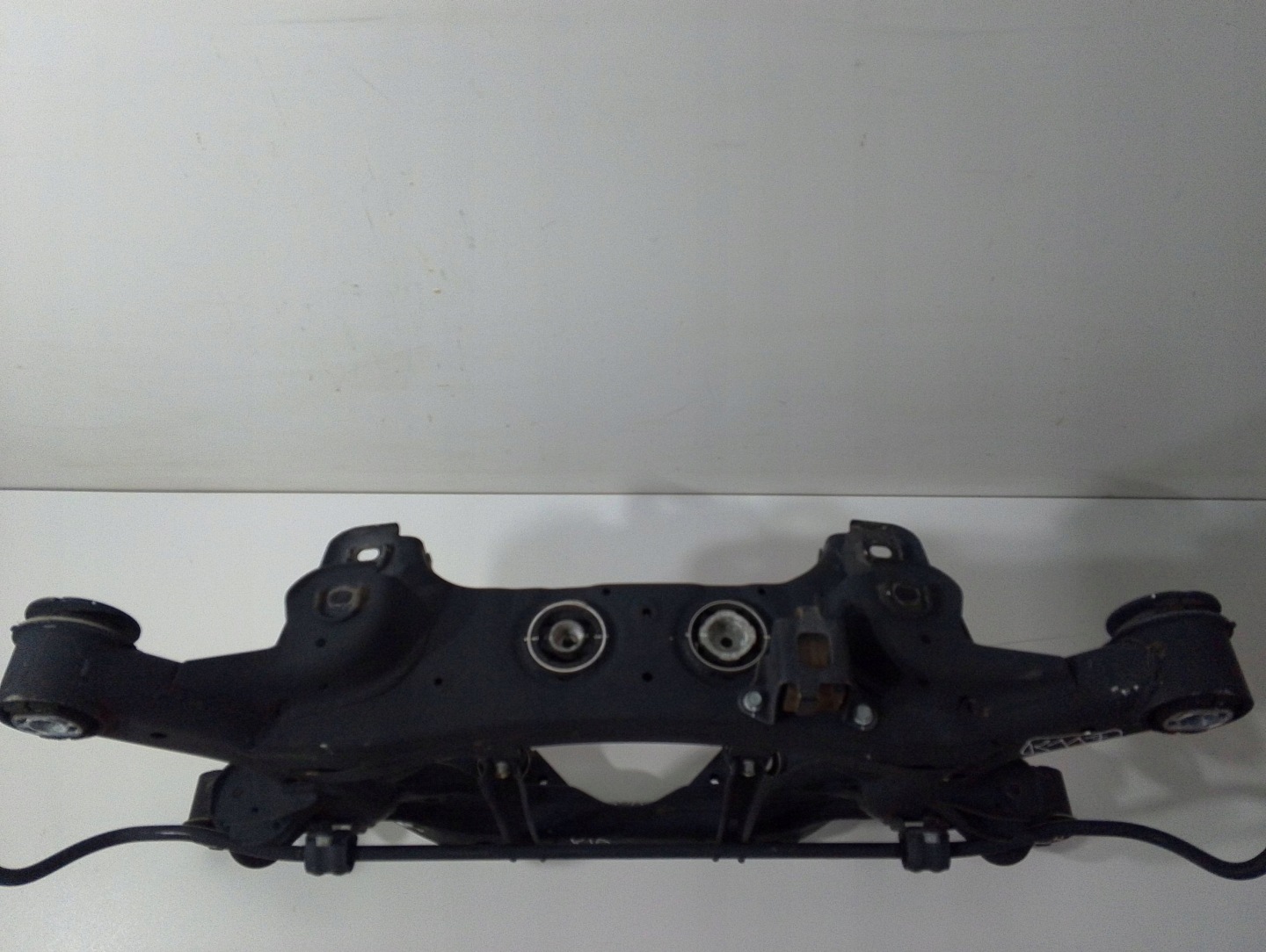 KIA Stinger 3,3 GT axle beam sider rear (K117)