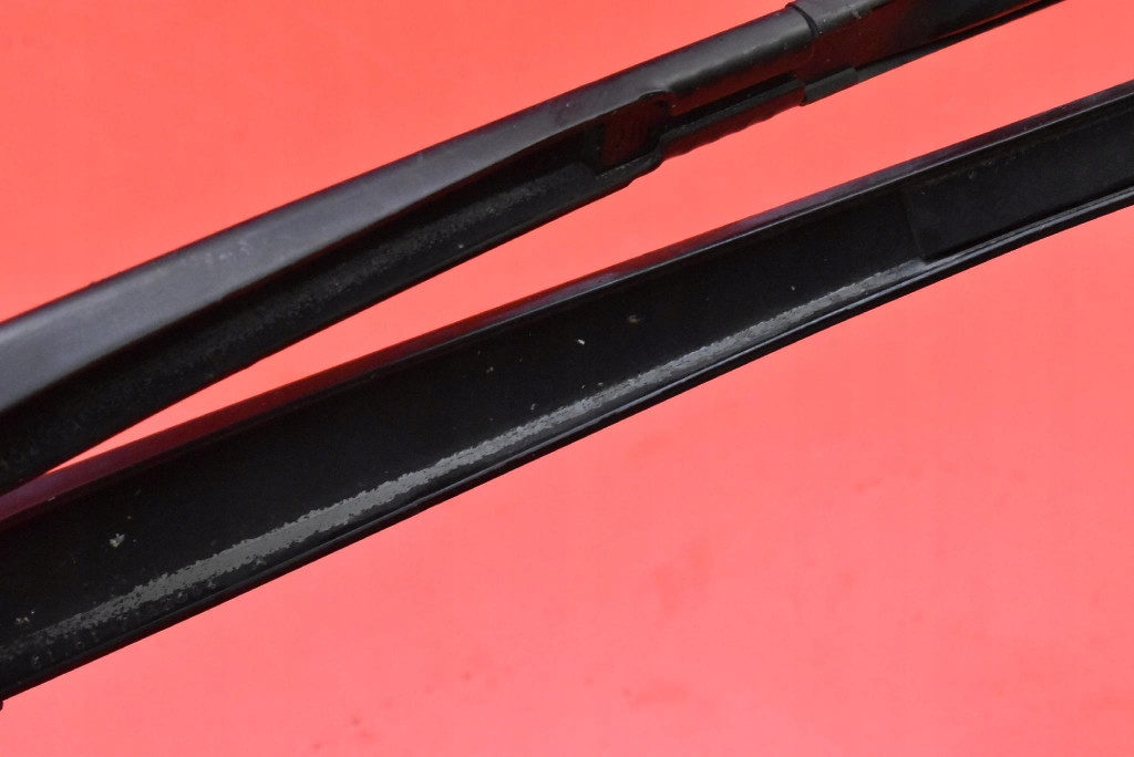 wiper arm front EU BMW F02 08-12