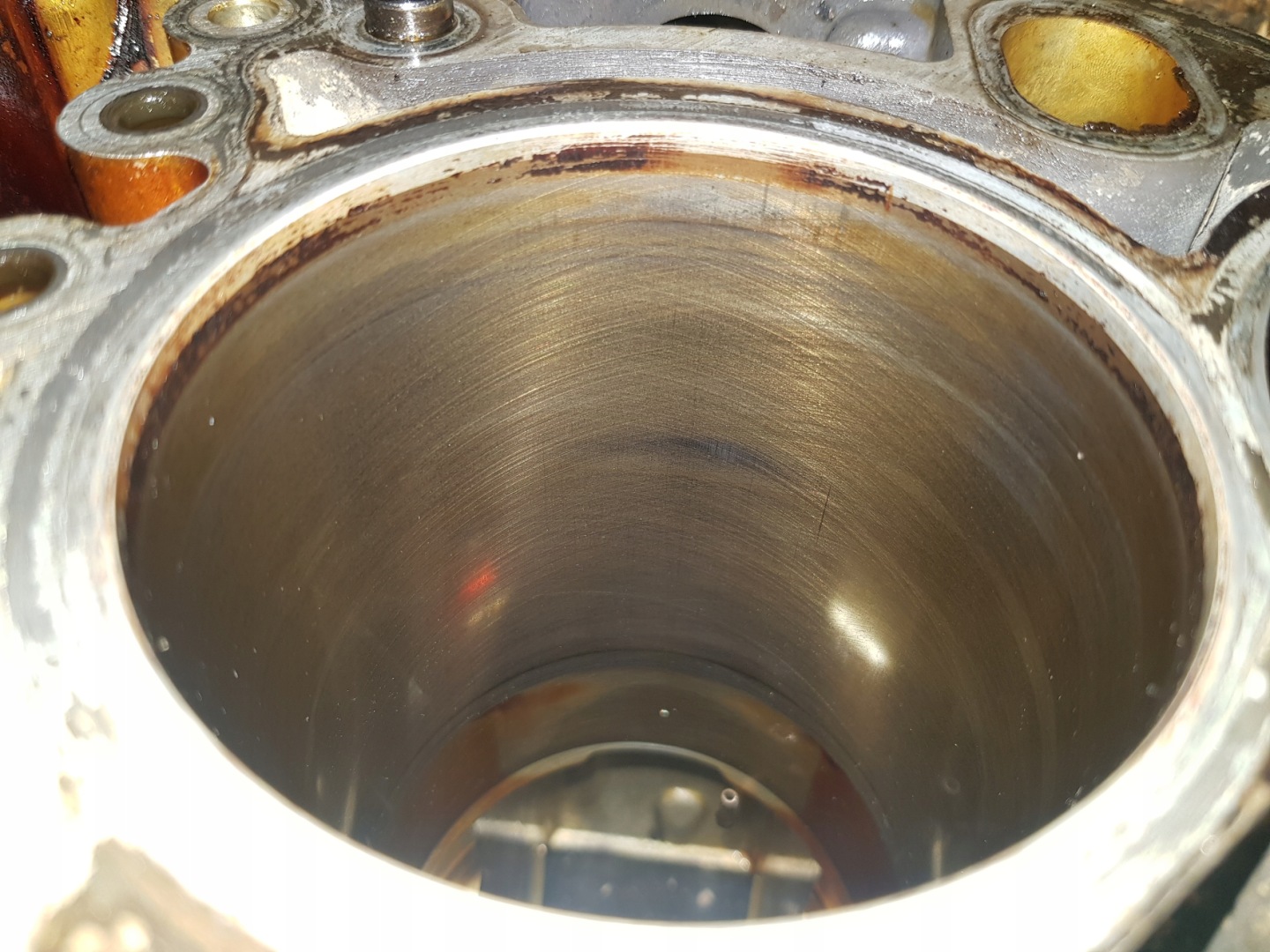 BMW E46 E90 2.0 N46B20BD BLOK Motore