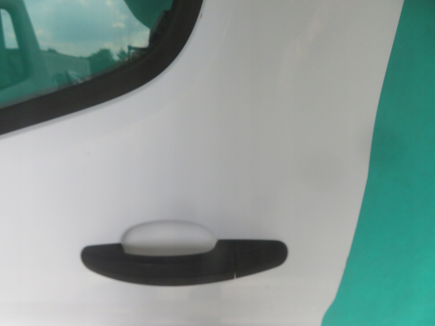 door left front FORD TRANSIT MK8