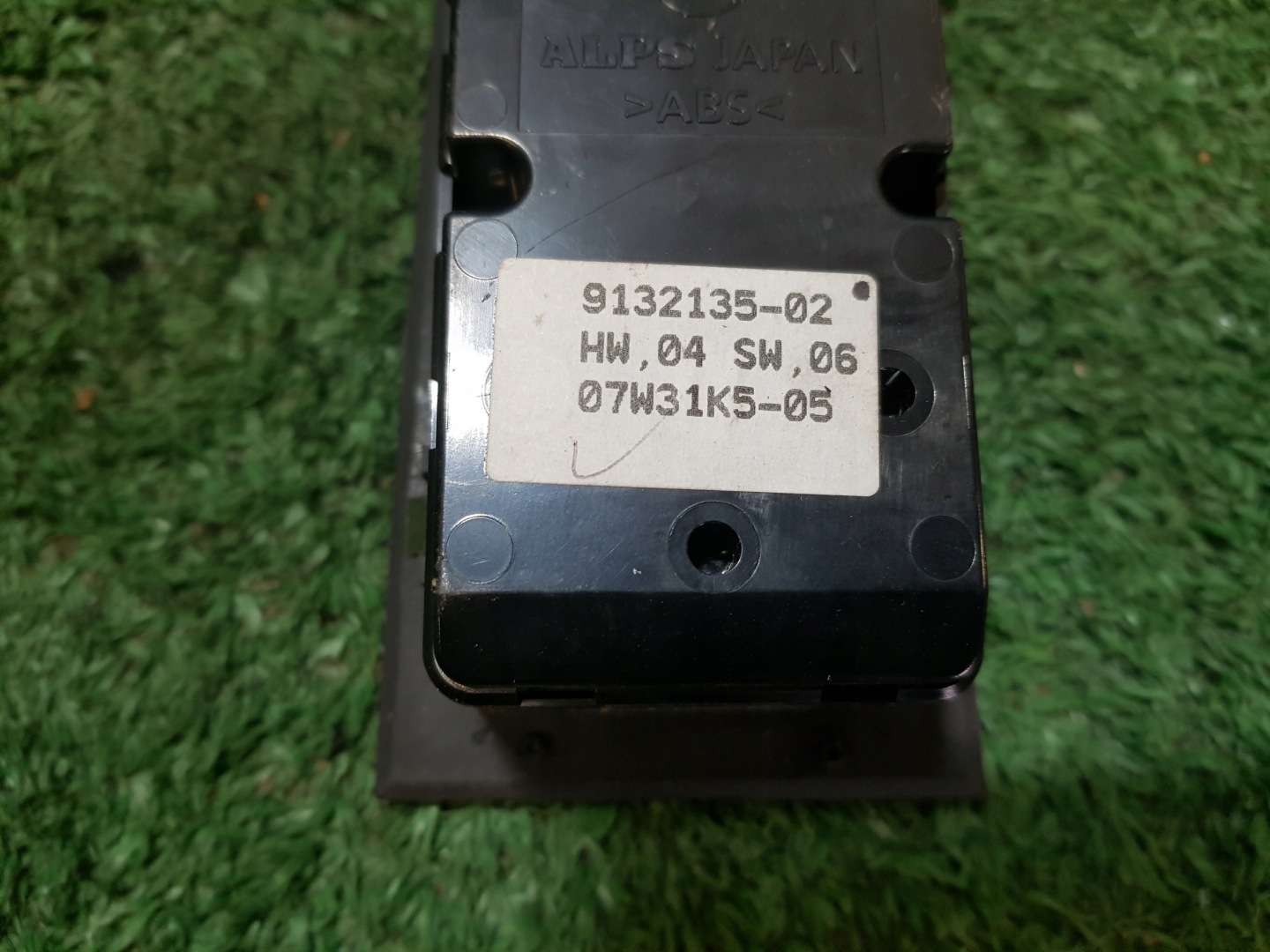 panel ovládání okna řidičů BMW E91 9132135-02