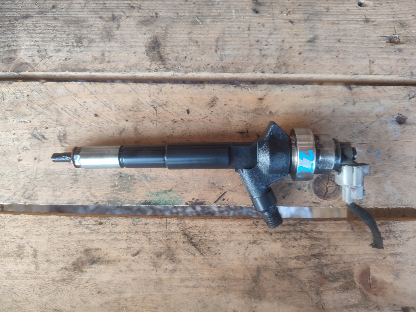 injector OPEL ASTRA J DENSO 1.7 CDTI 8-97376270-3