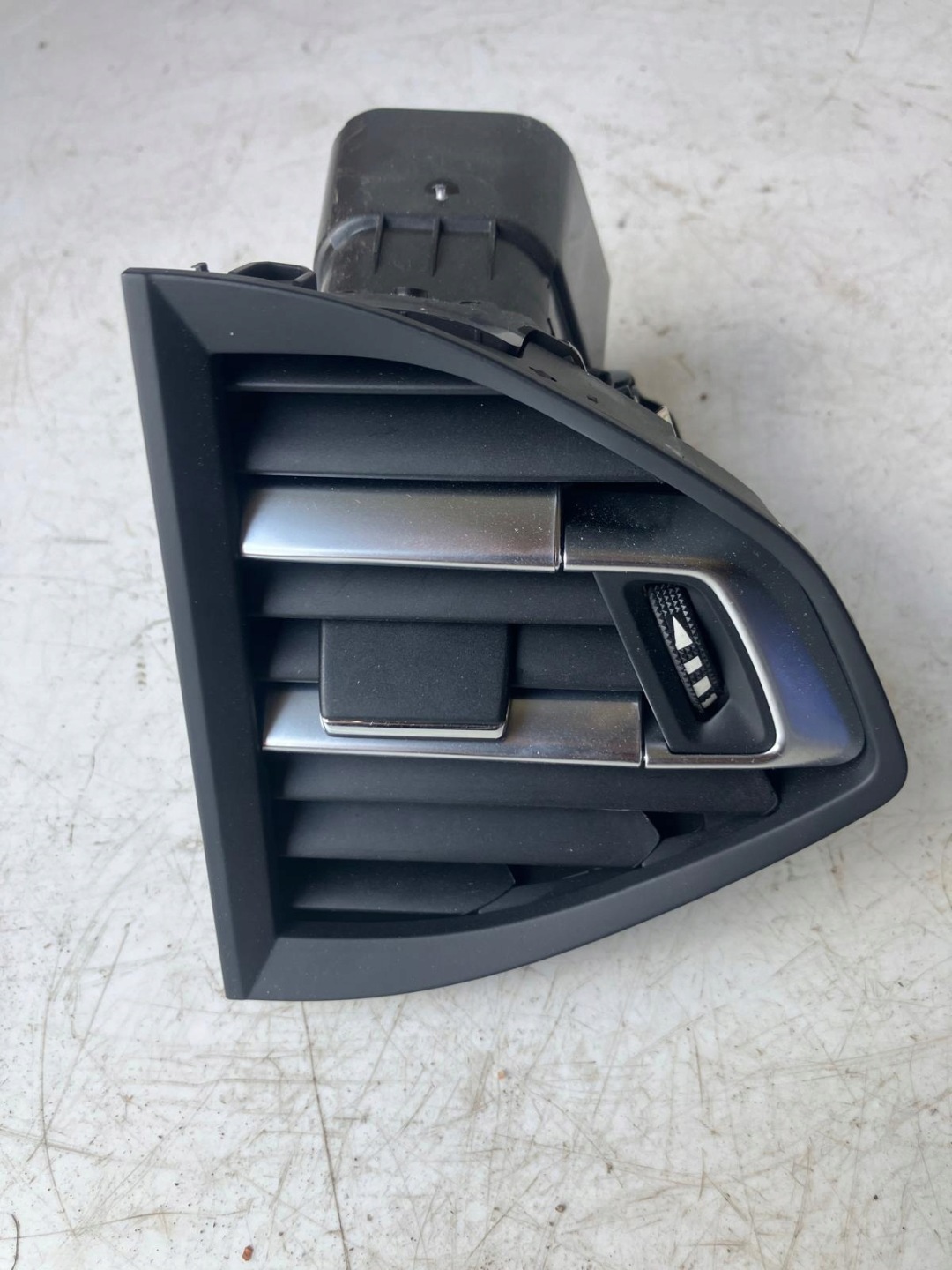 grid air conditioning devices right central PEUGEOT 308 T9 96782700 #21