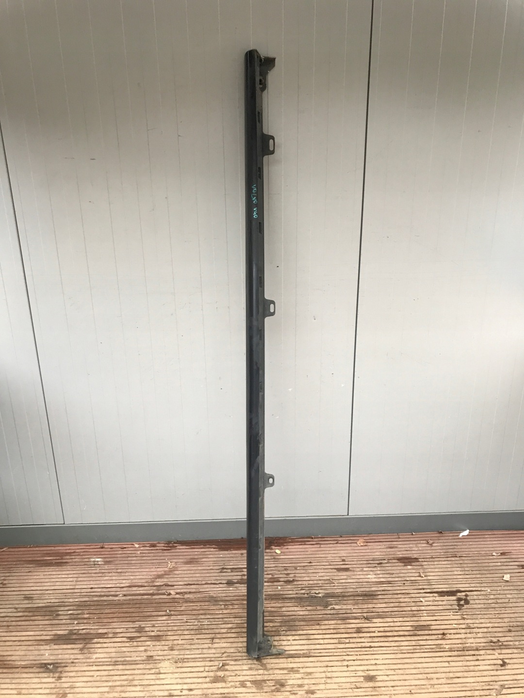 moulding threshold left VOLVO V40 30618432