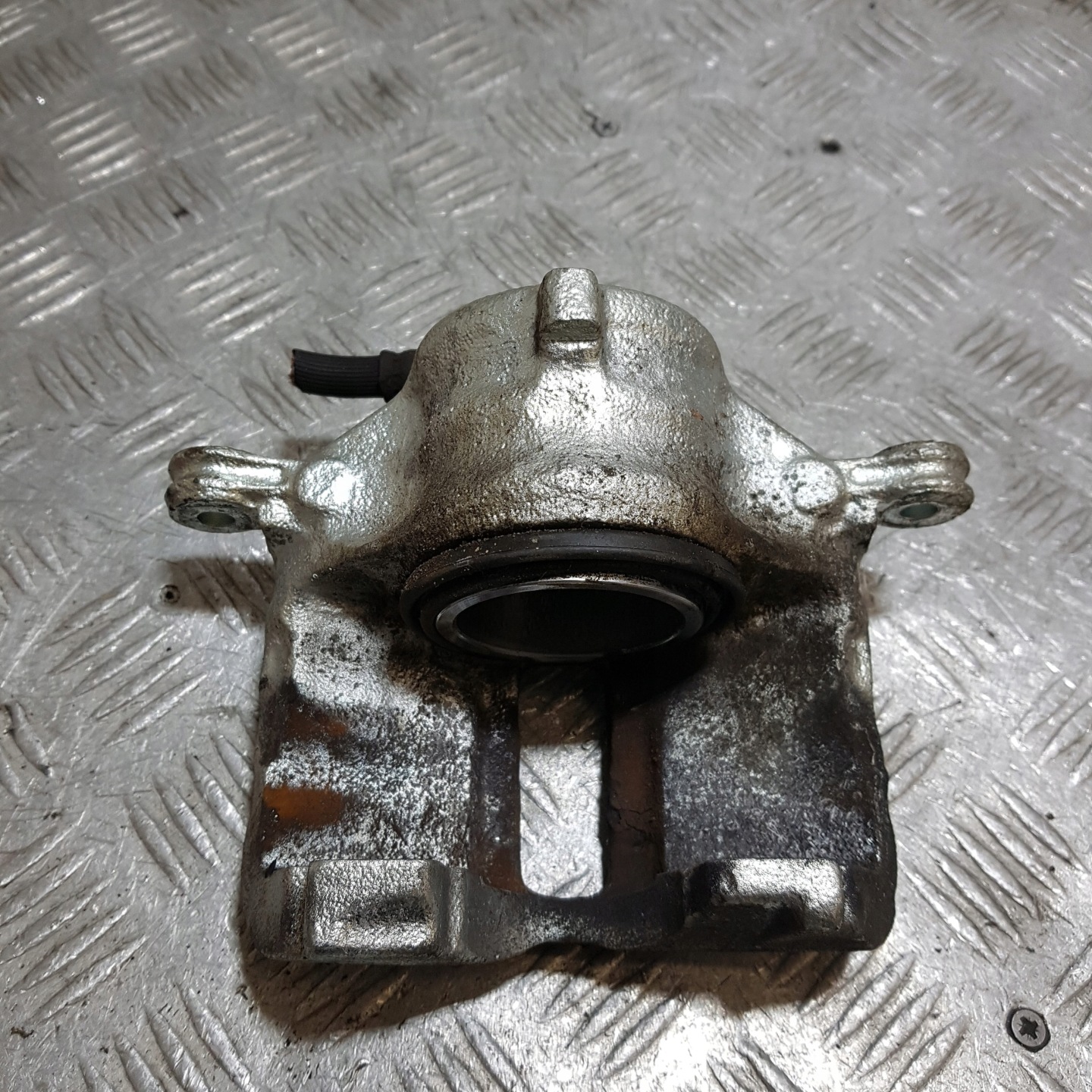 caliper brake left front front LAND ROVER FREELANDER