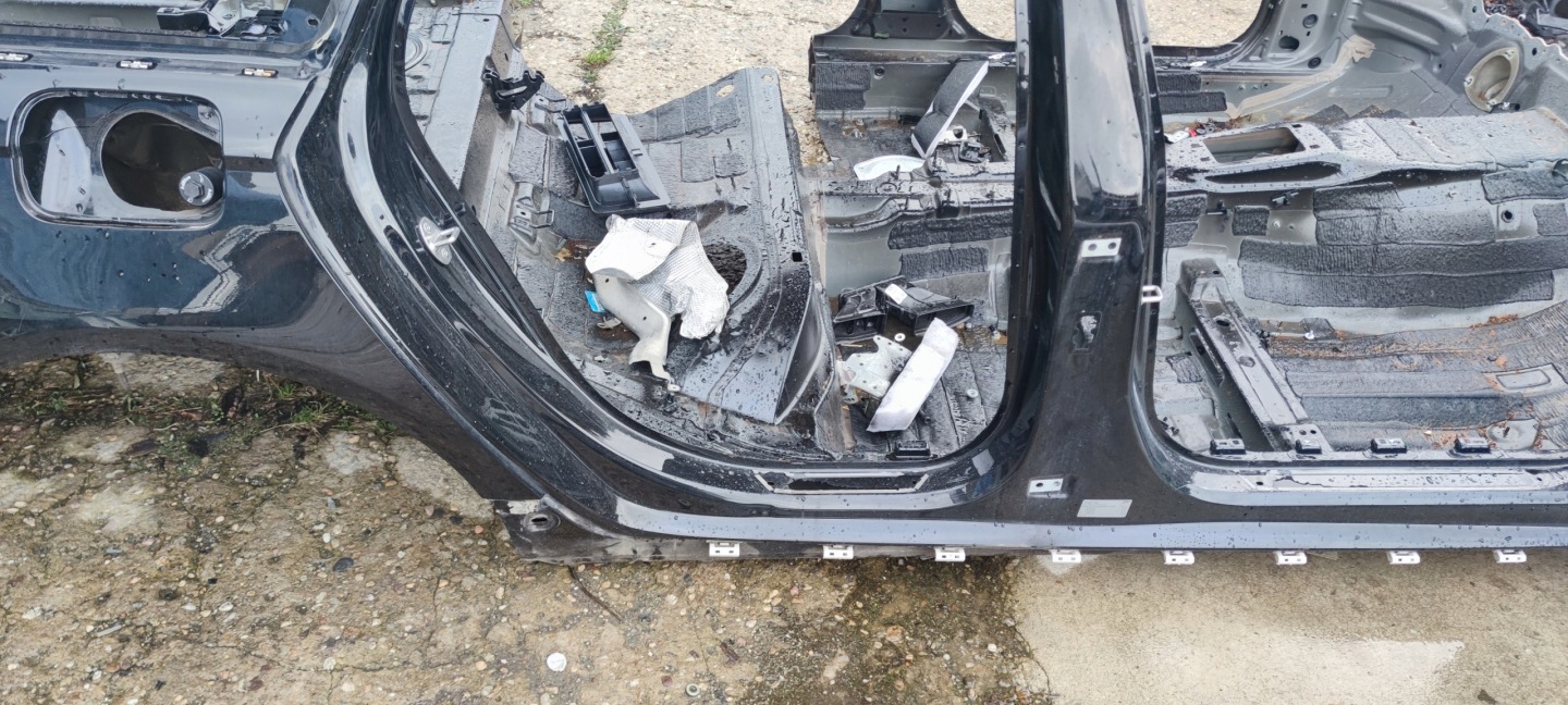 quarter threshold BOK right side AUDI A6 C7 sedan AVANT 2011-2017 LY9B