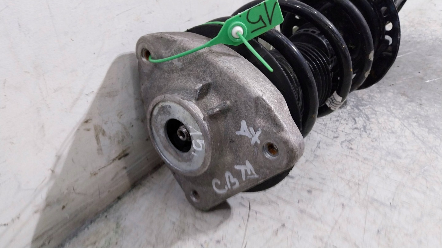 shock absorber right front A2463206613 MERCEDES W176 W246